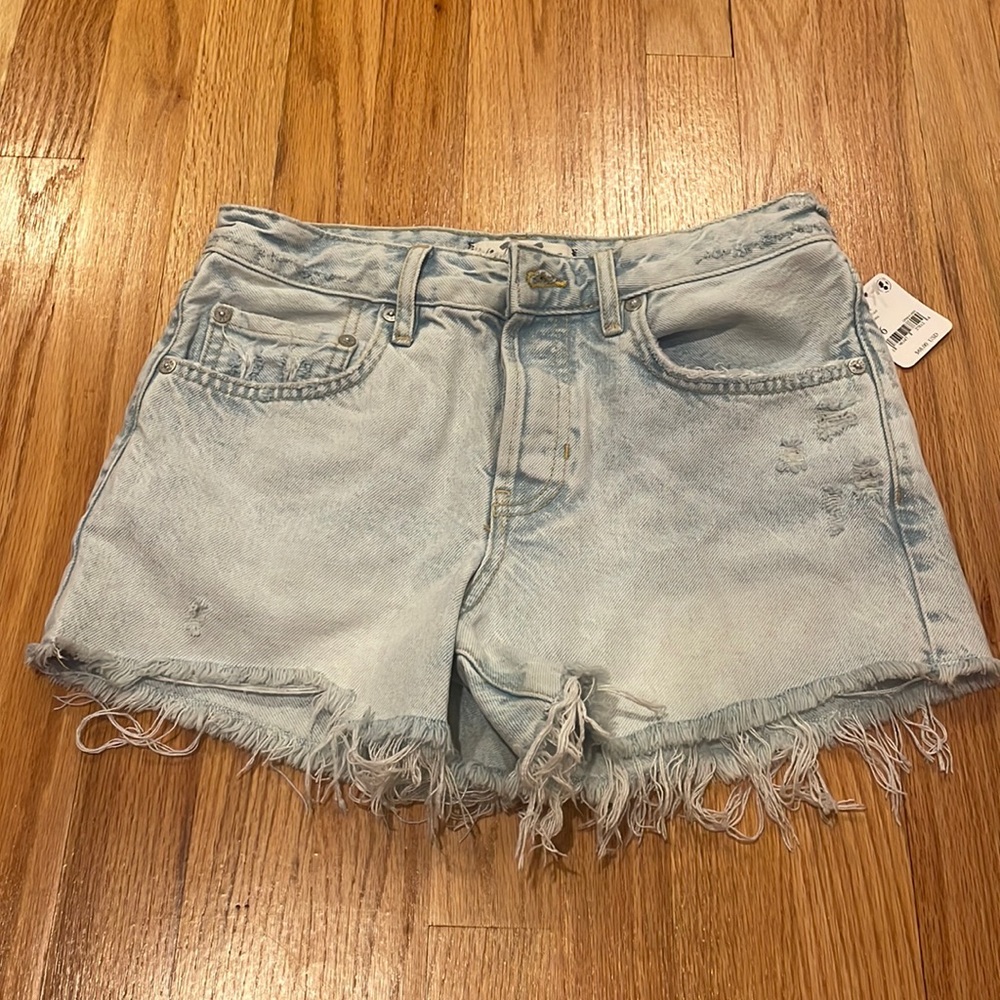 NWT Free people light wash shorts